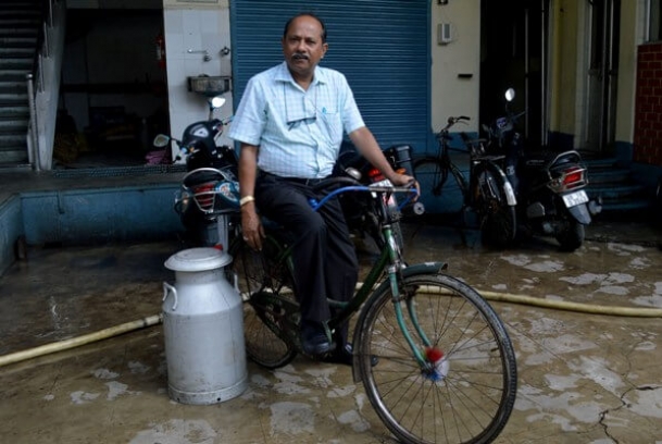 Man who sold milk on a bicycle owns Rs 300 crore turnover company